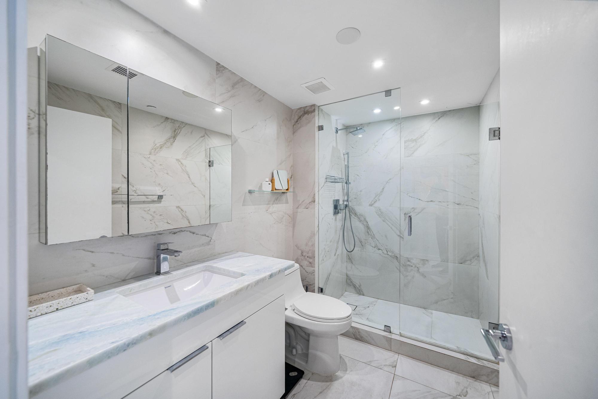 225 Collins Ave #6j Miami Beach, FL 33139