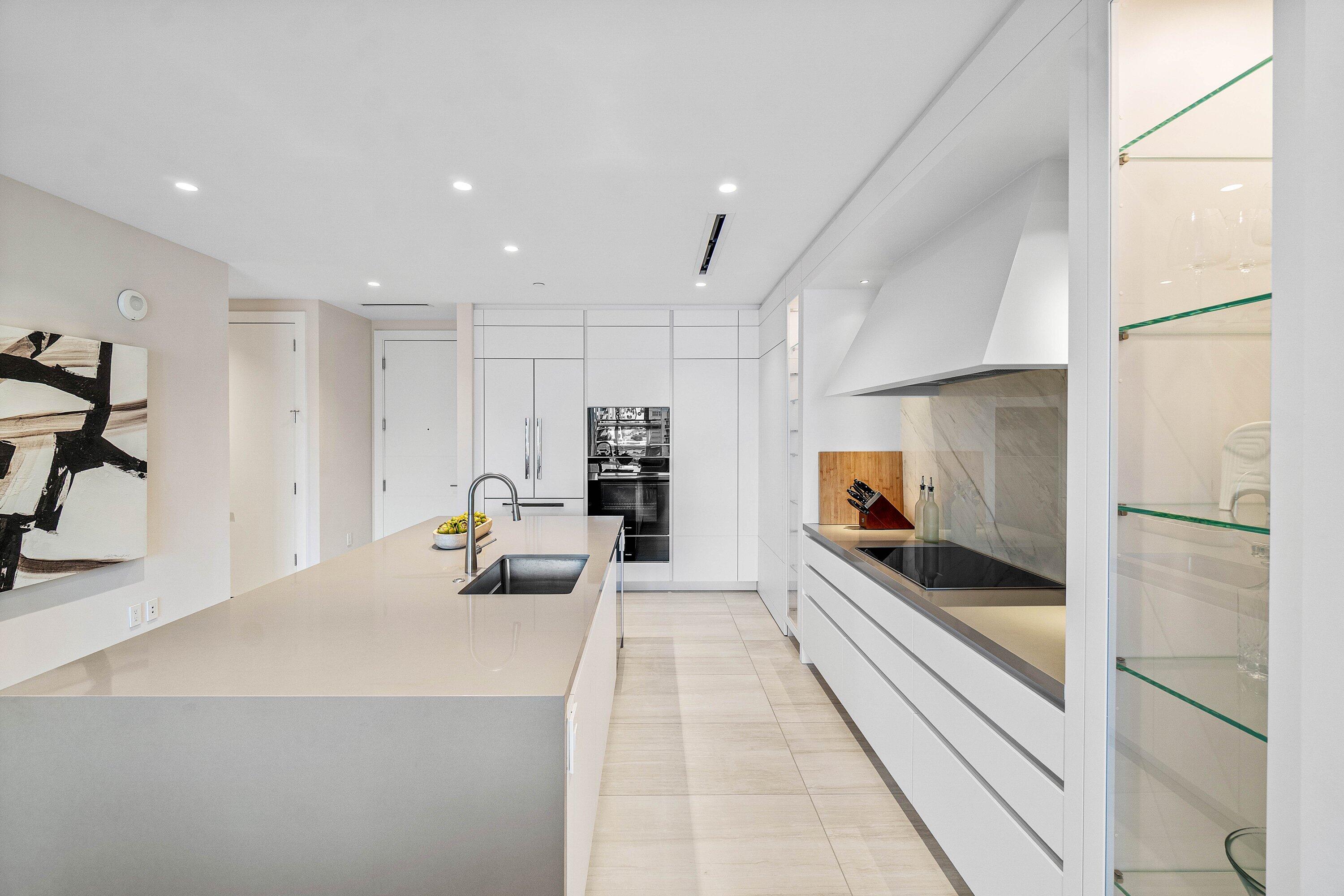 200 SE Mizner #608 Boca Raton, FL 33432