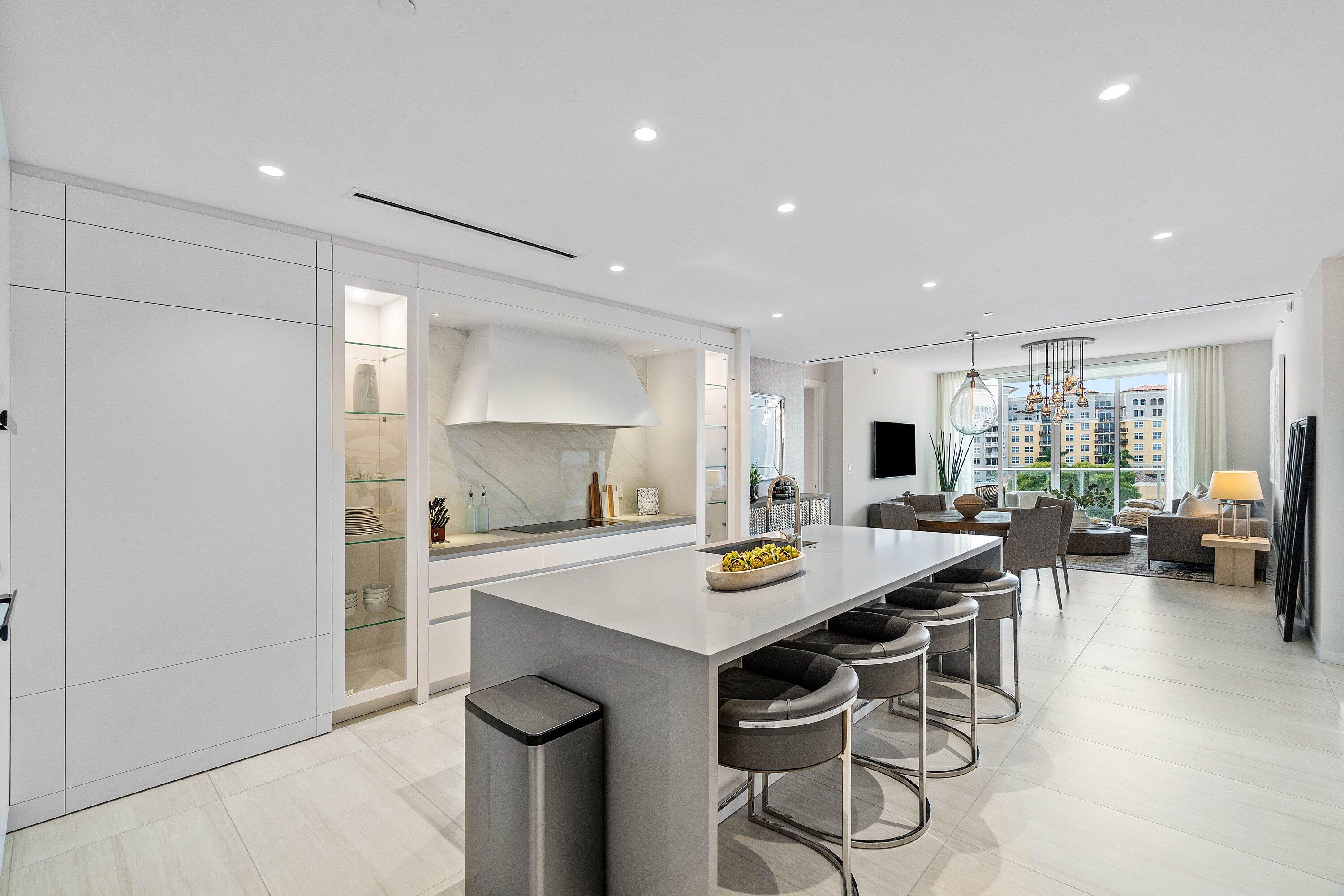 200 SE Mizner #608 Boca Raton, FL 33432