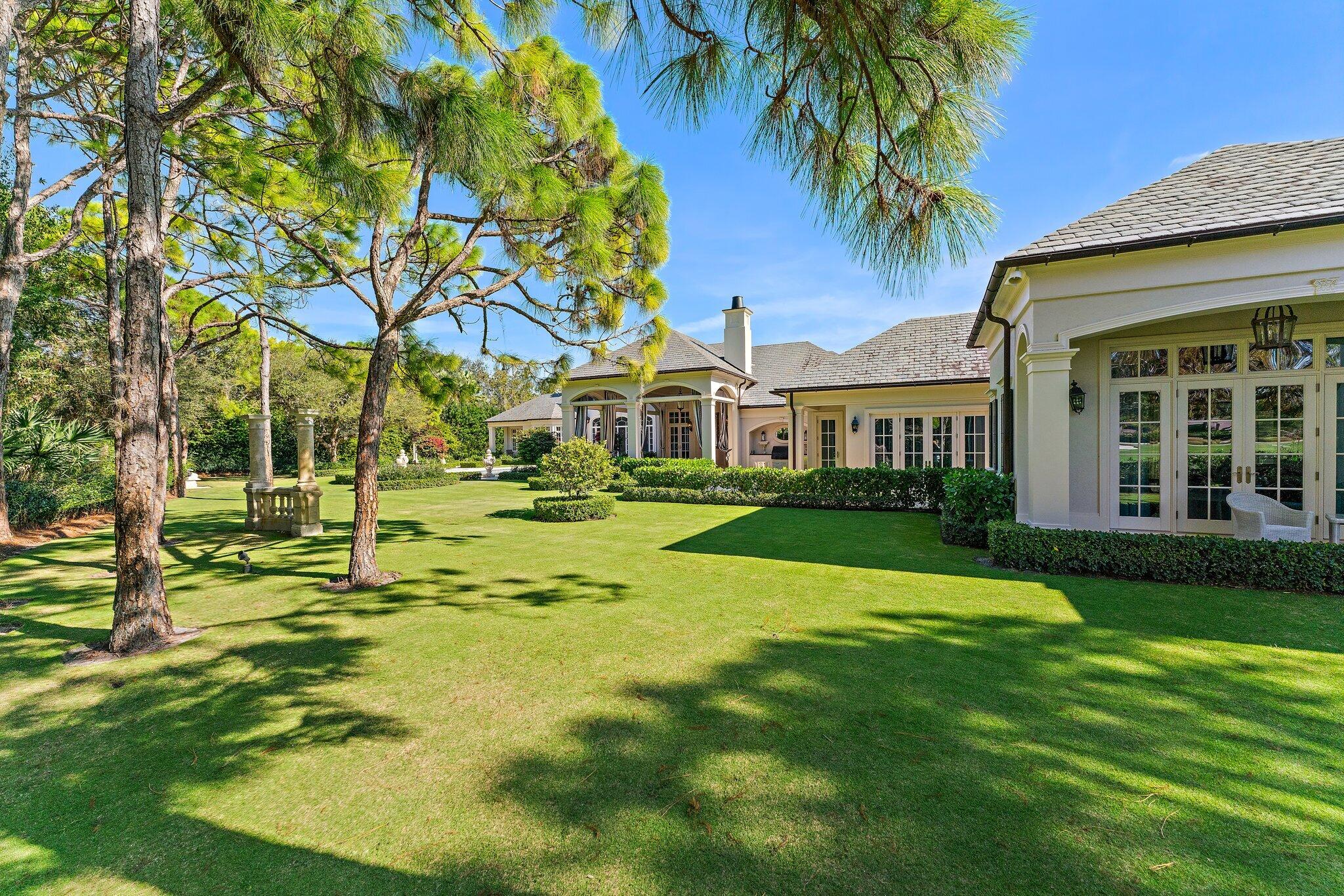 146 Bears Clb Dr Jupiter, FL 33477