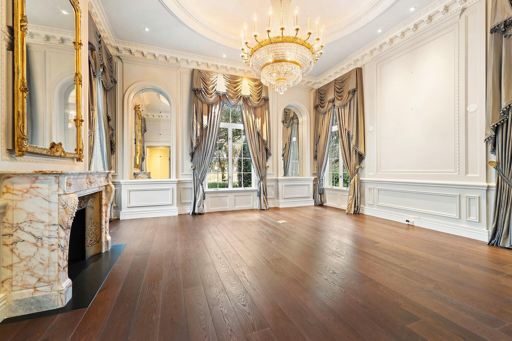 146 Bears Clb Dr Jupiter, FL 33477