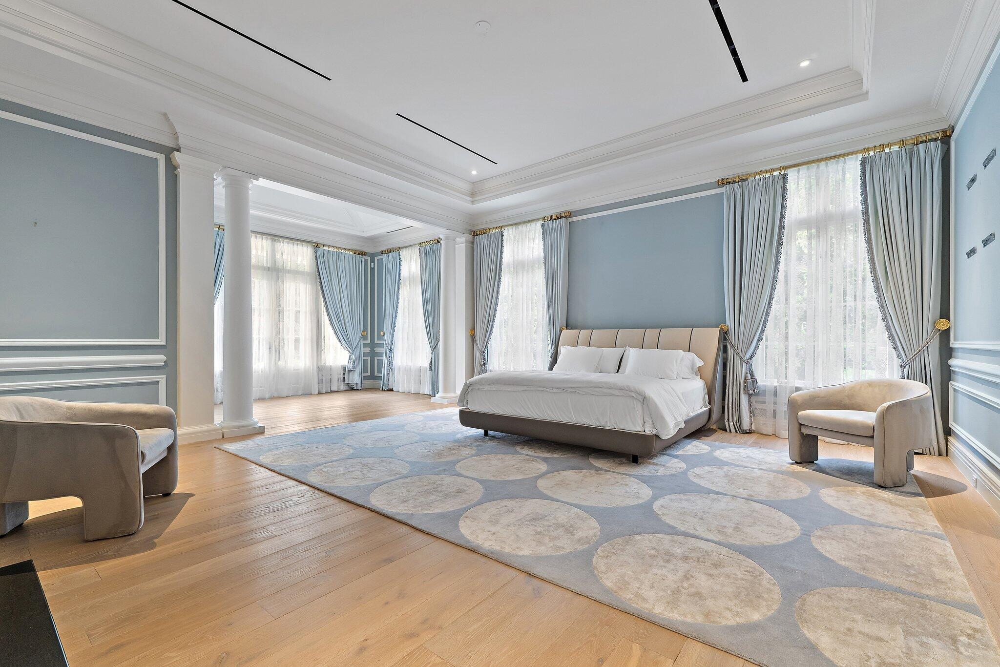 146 Bears Clb Dr Jupiter, FL 33477