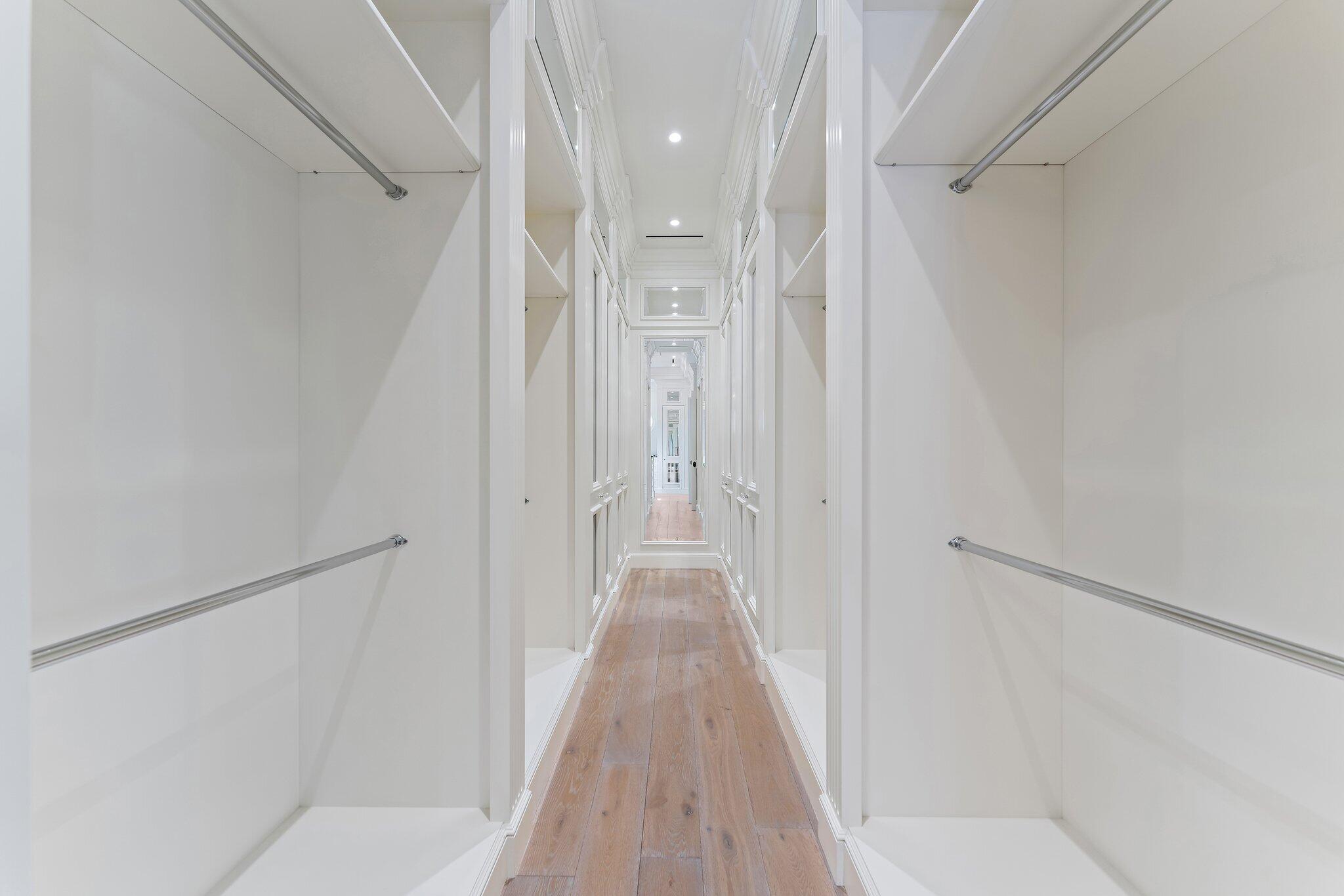 146 Bears Clb Dr Jupiter, FL 33477