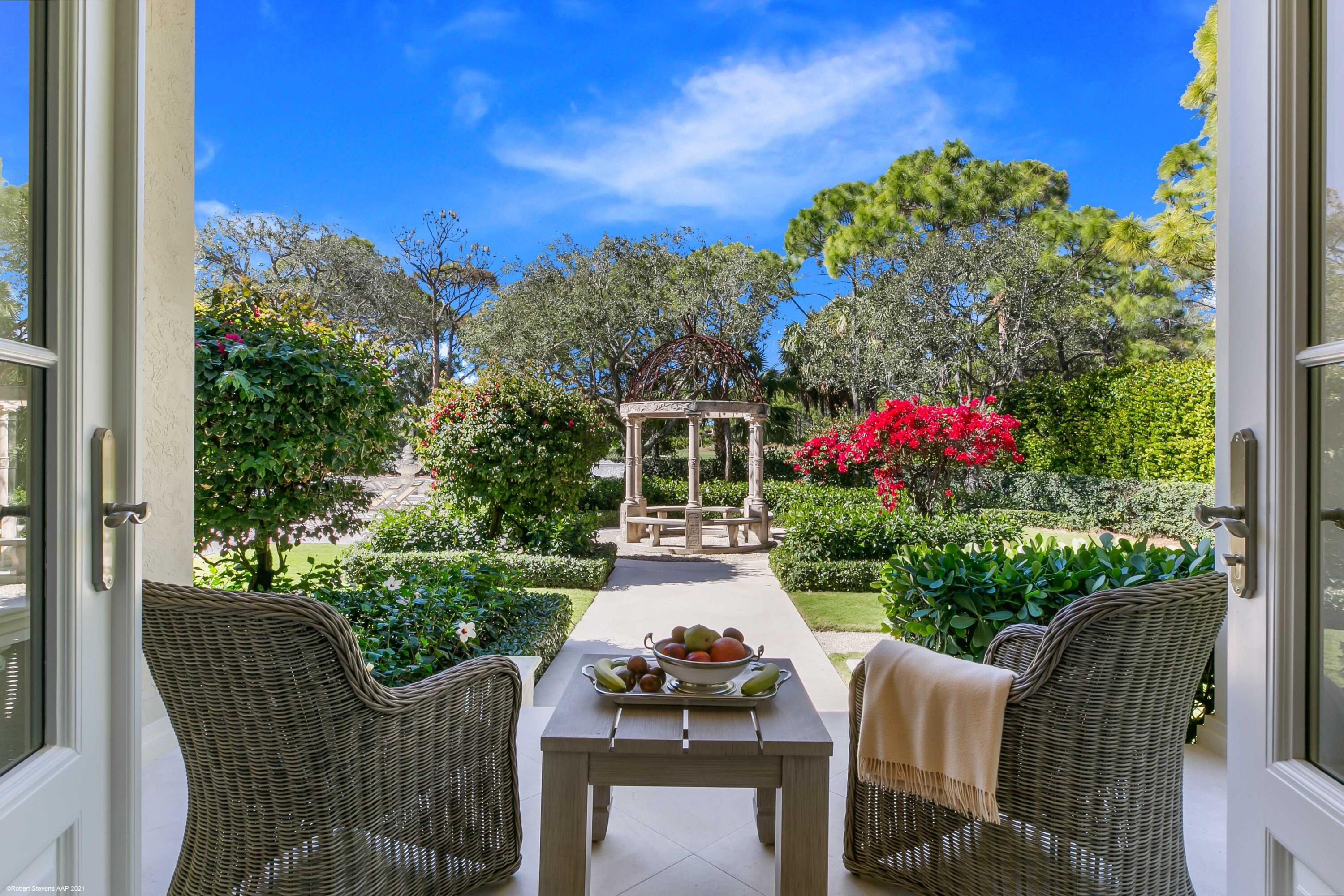 146 Bears Clb Dr Jupiter, FL 33477