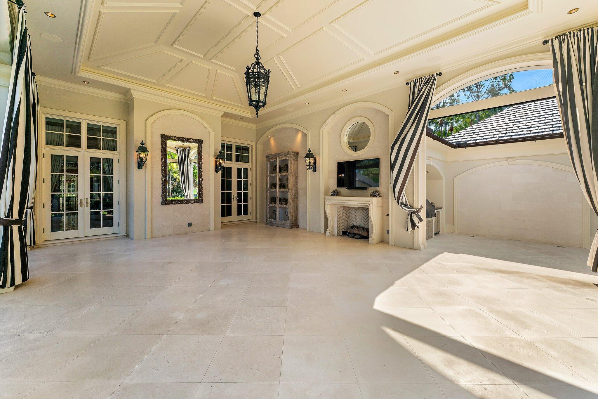 146 Bears Clb Dr Jupiter, FL 33477