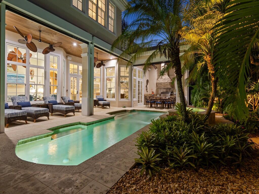 400 Oceanview Ln Vero Beach, FL 32963