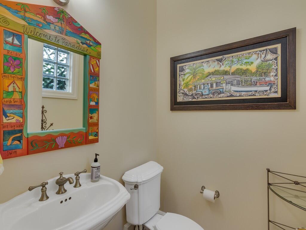 400 Oceanview Ln Vero Beach, FL 32963