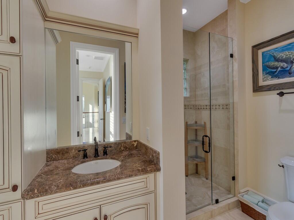 400 Oceanview Ln Vero Beach, FL 32963