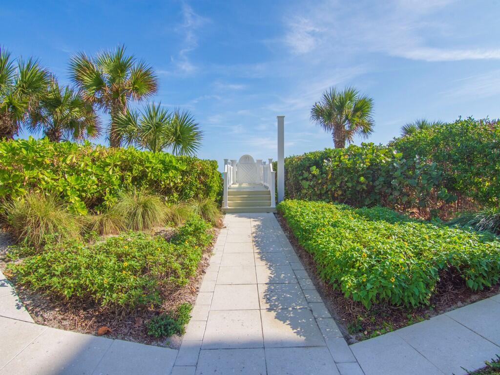 400 Oceanview Ln Vero Beach, FL 32963