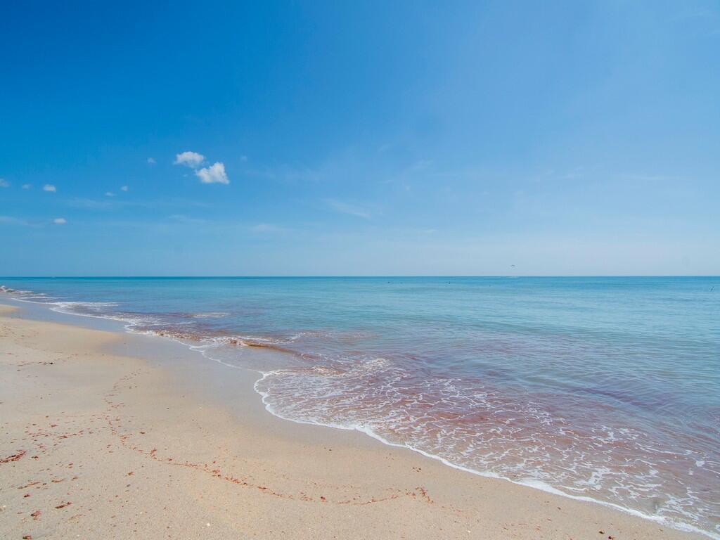 400 Oceanview Ln Vero Beach, FL 32963