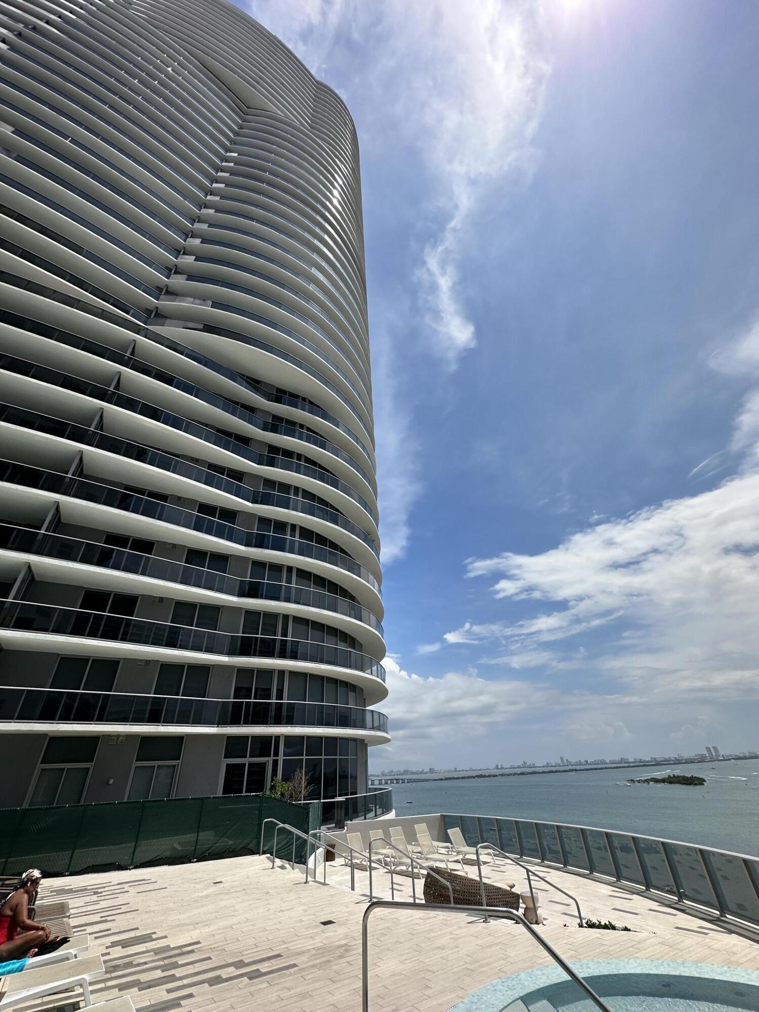 image Aria on the Bay108