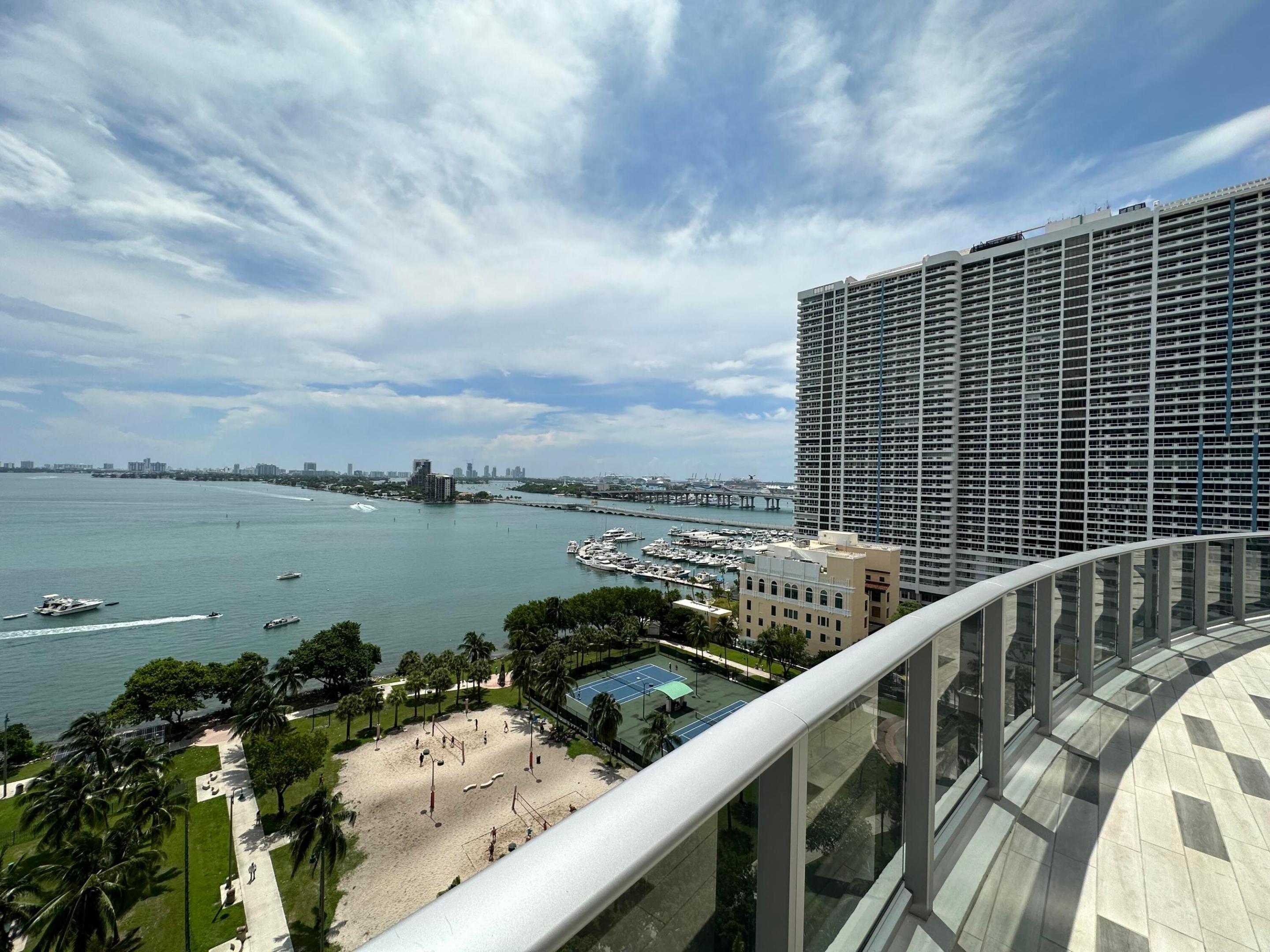 image Aria on the Bay119