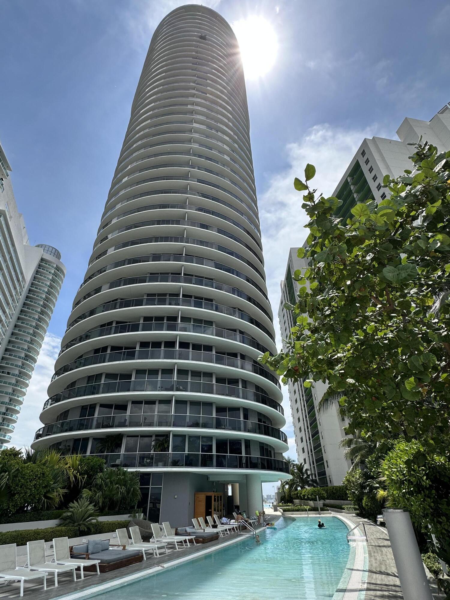 image Aria on the Bay123