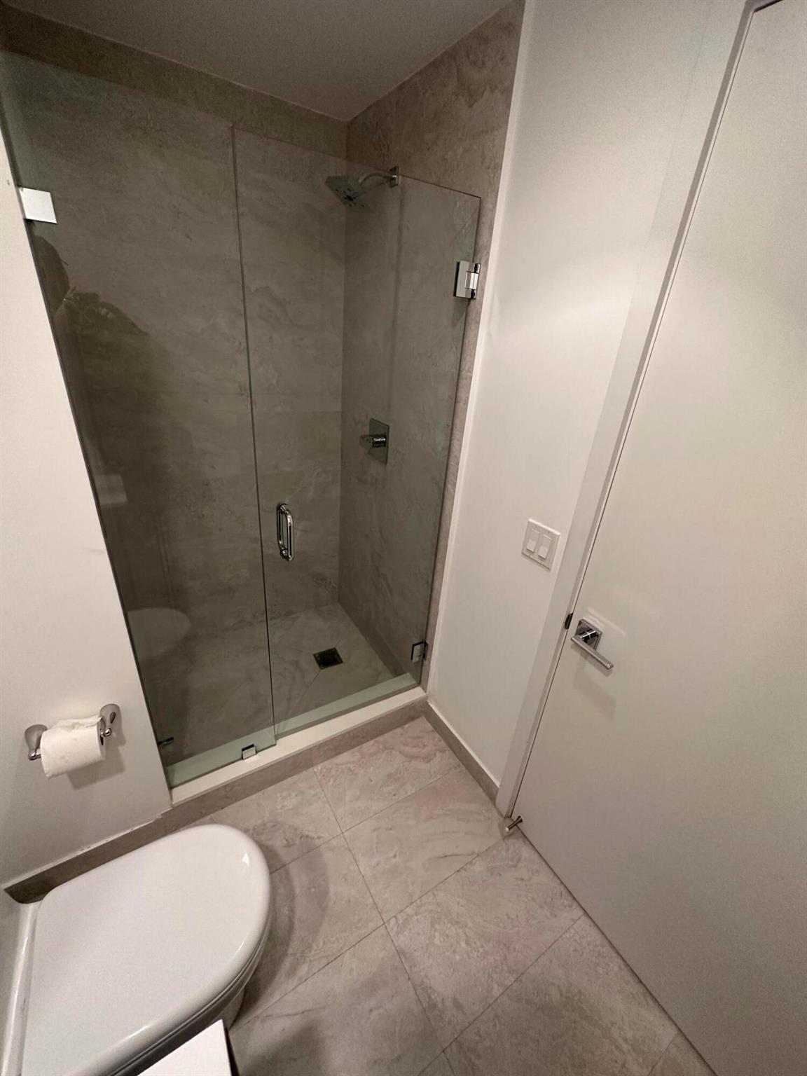 image Aria On The Bay Condo33