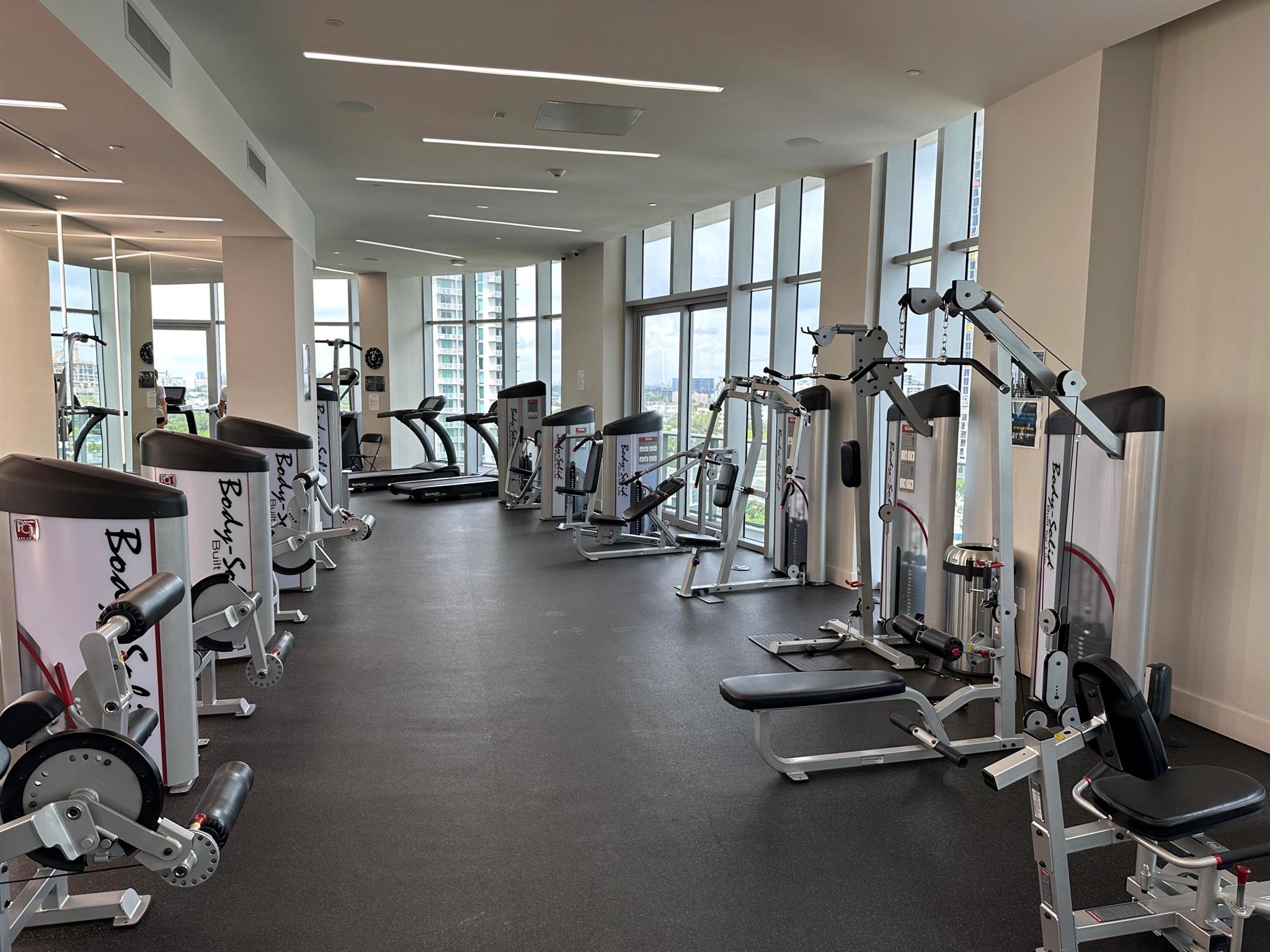 image Aria On The Bay Condo43