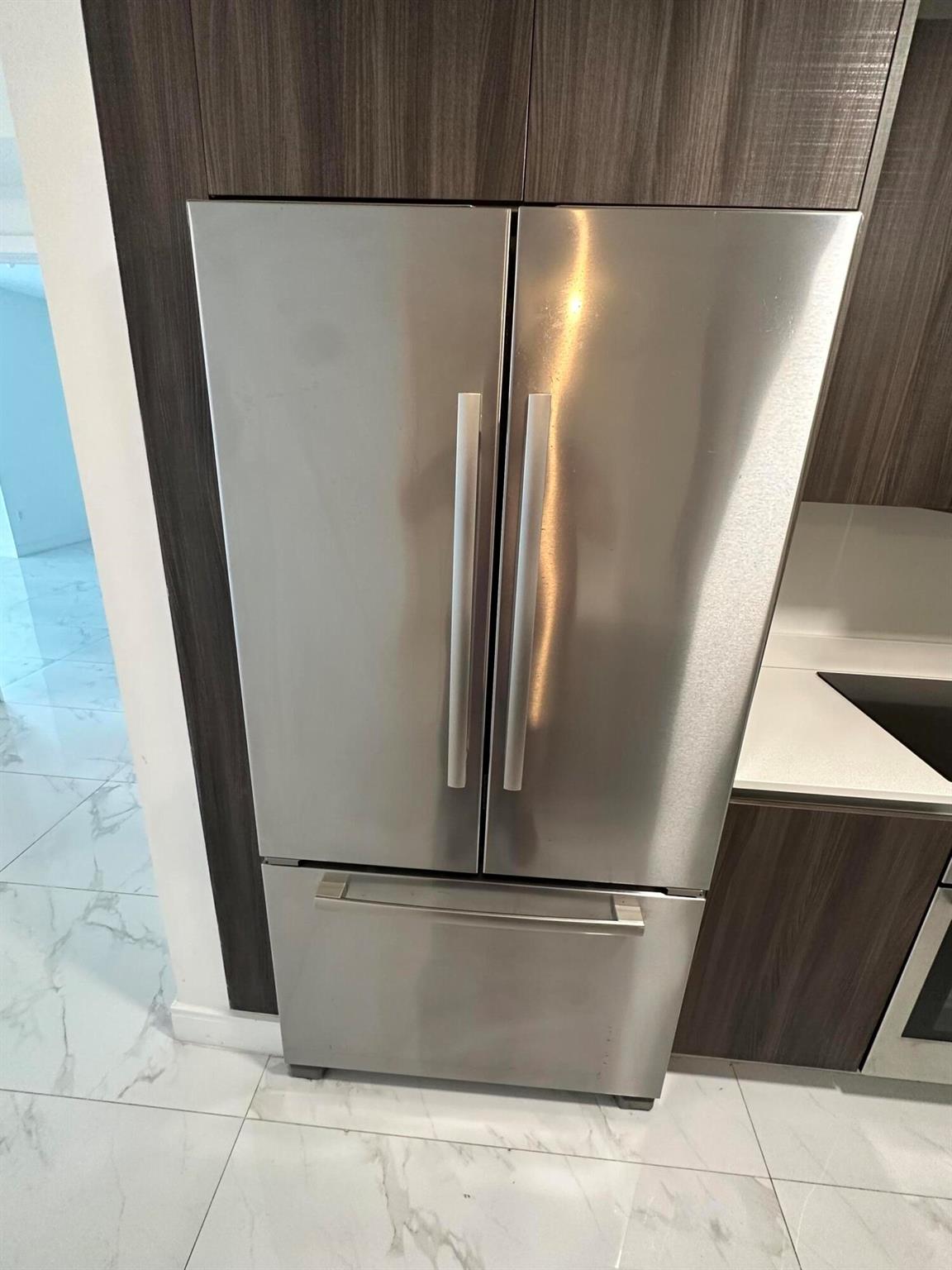 image Aria On The Bay Condo7