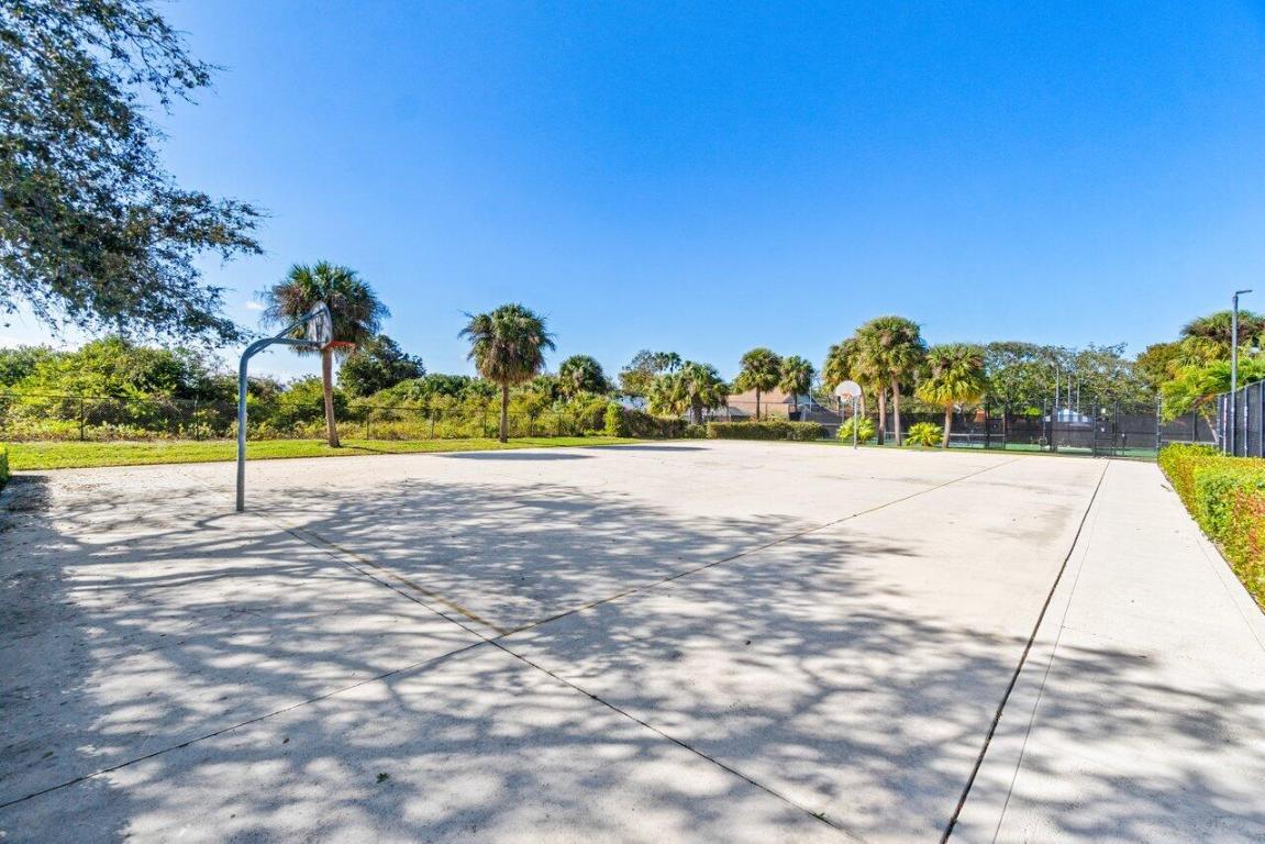 247 River Park Jupiter, FL 33477