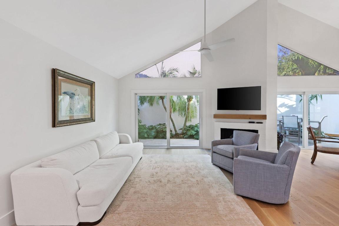 17012 Traverse Jupiter, FL 33477