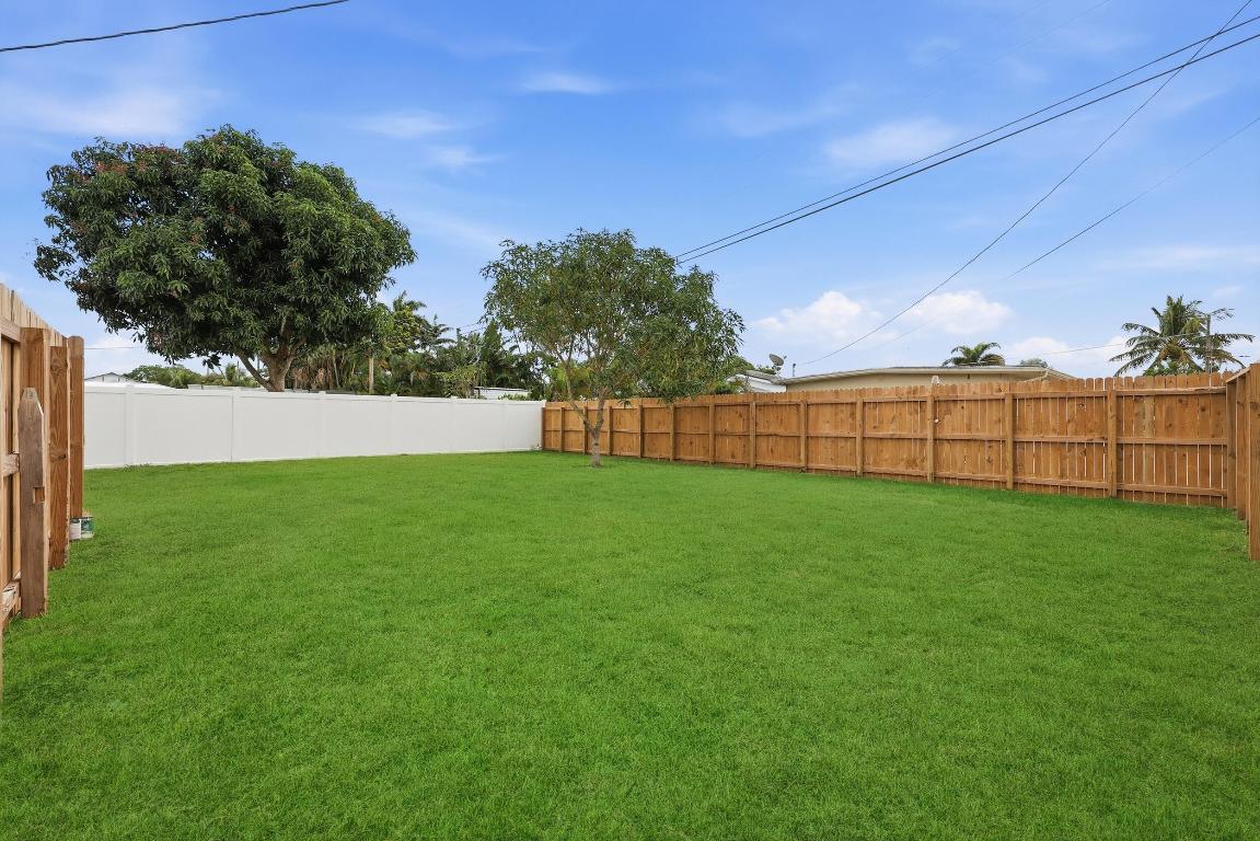 403 Todd Jupiter, FL 33458