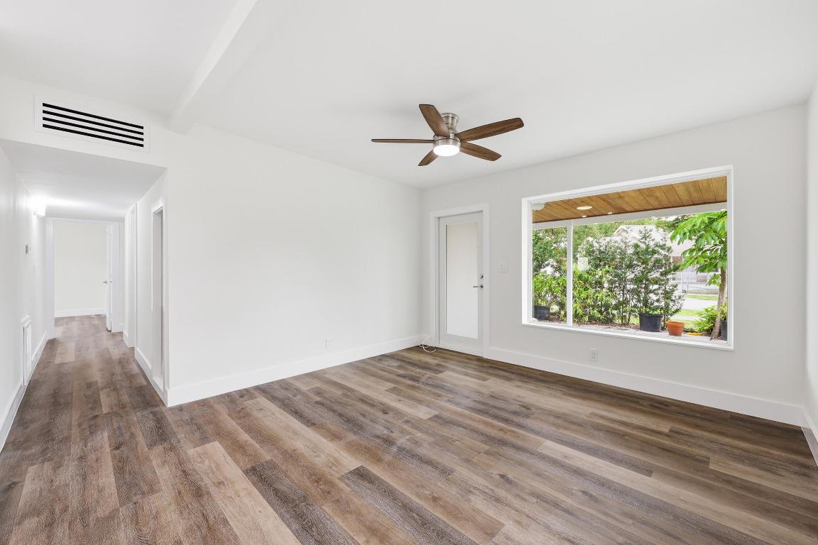 403 Todd Jupiter, FL 33458