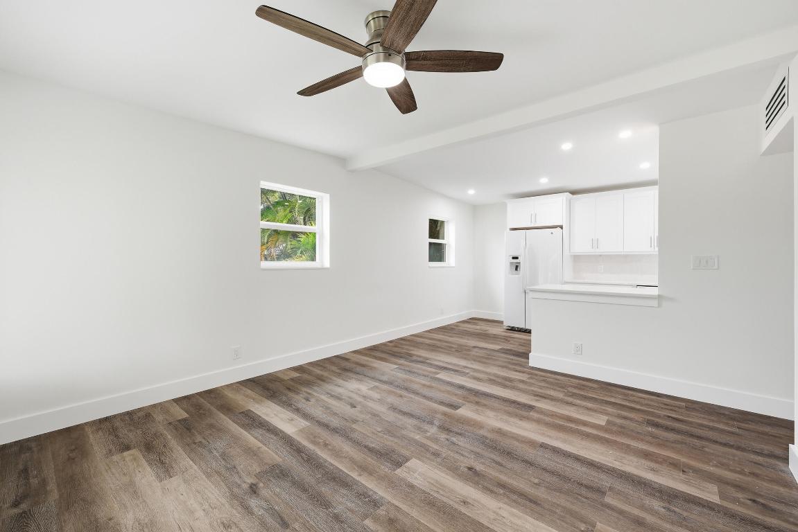 403 Todd Jupiter, FL 33458