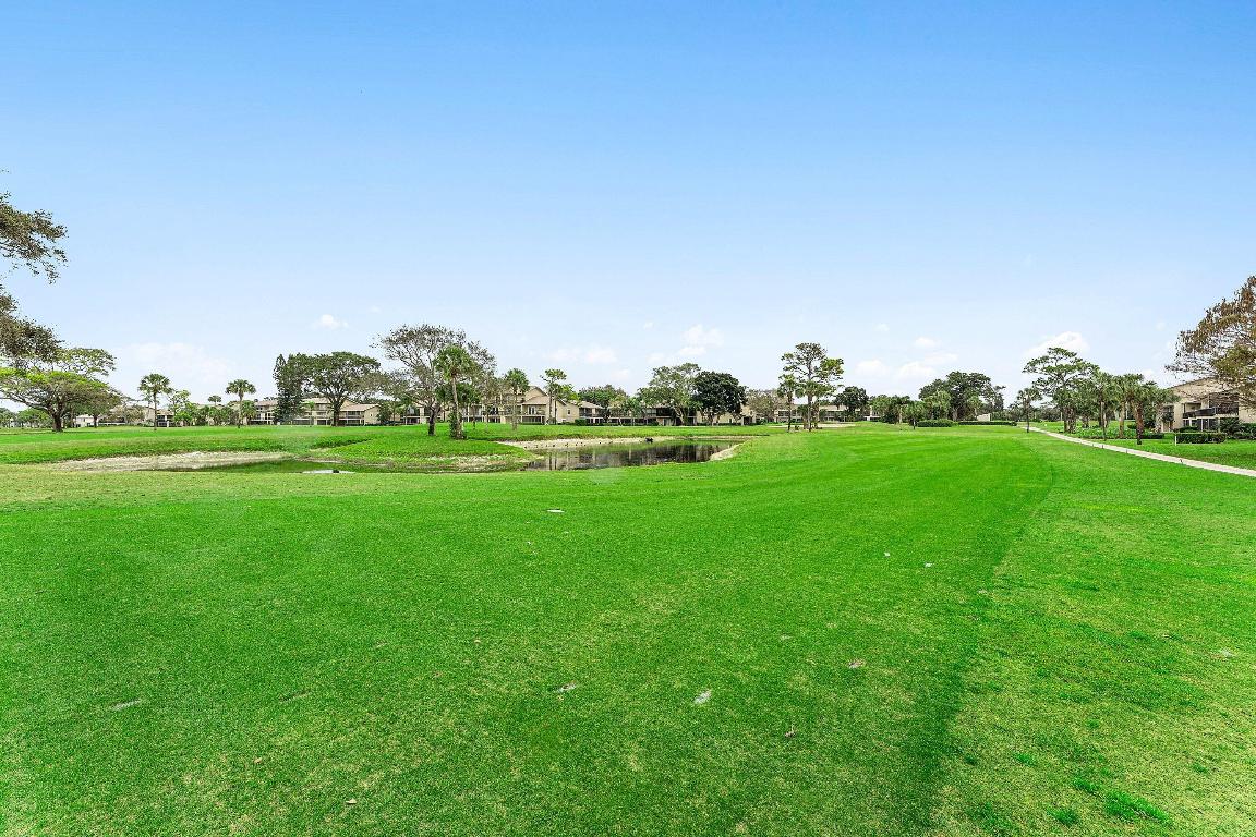 9179 SE Riverfront #F Jupiter, FL 33469