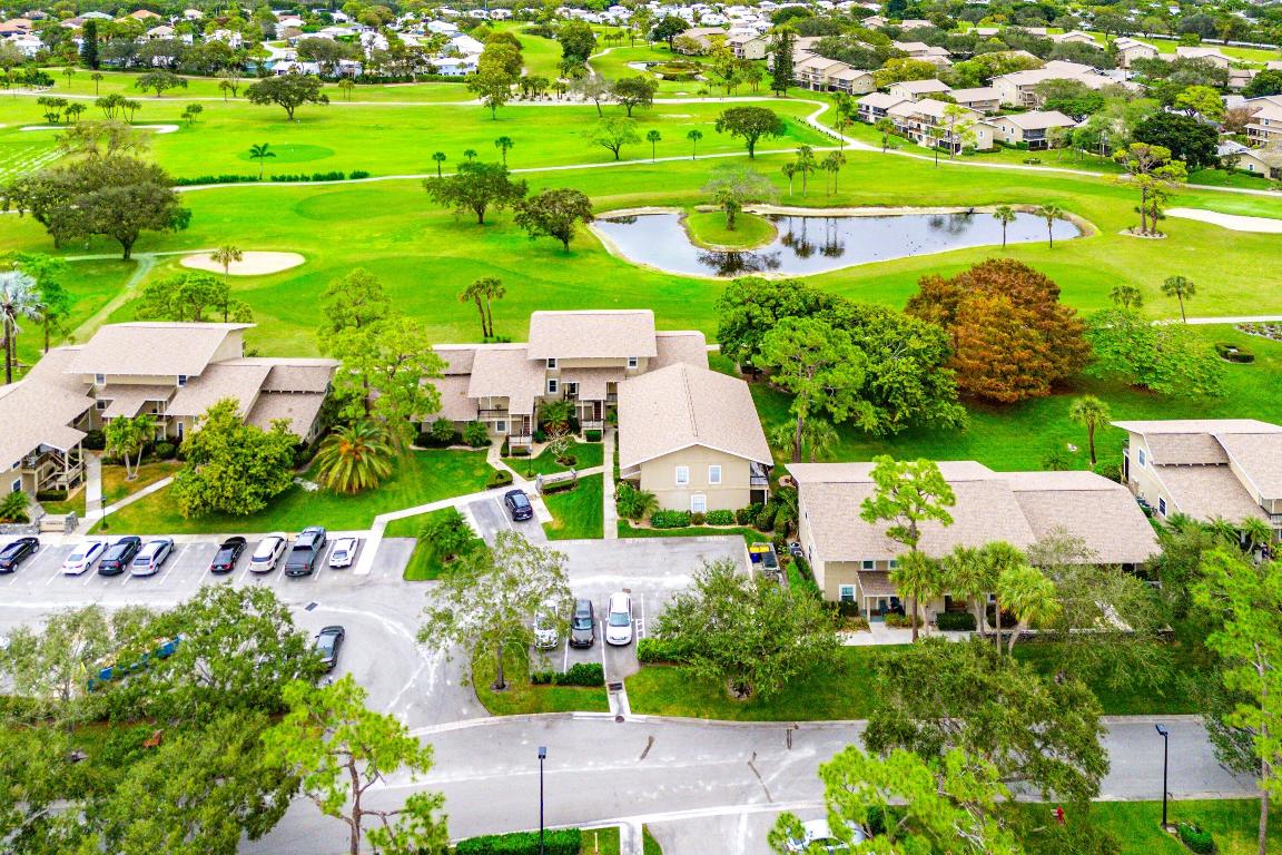 9179 SE Riverfront #F Jupiter, FL 33469