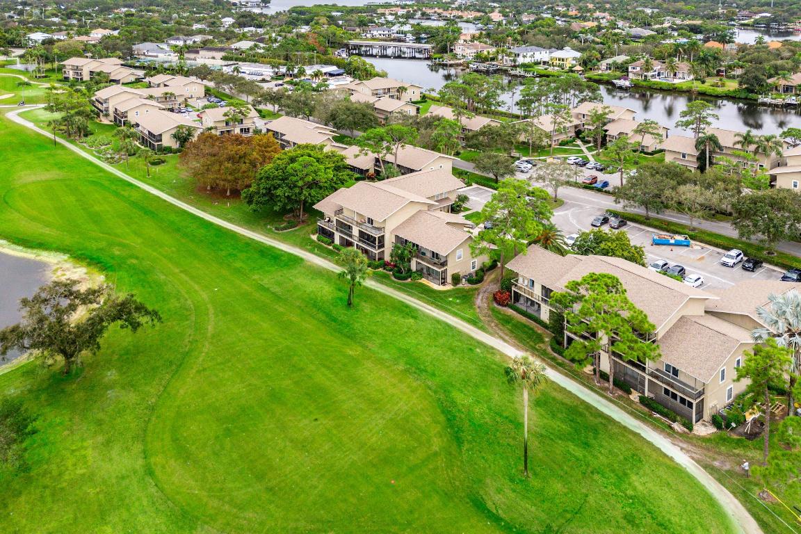 9179 SE Riverfront #F Jupiter, FL 33469