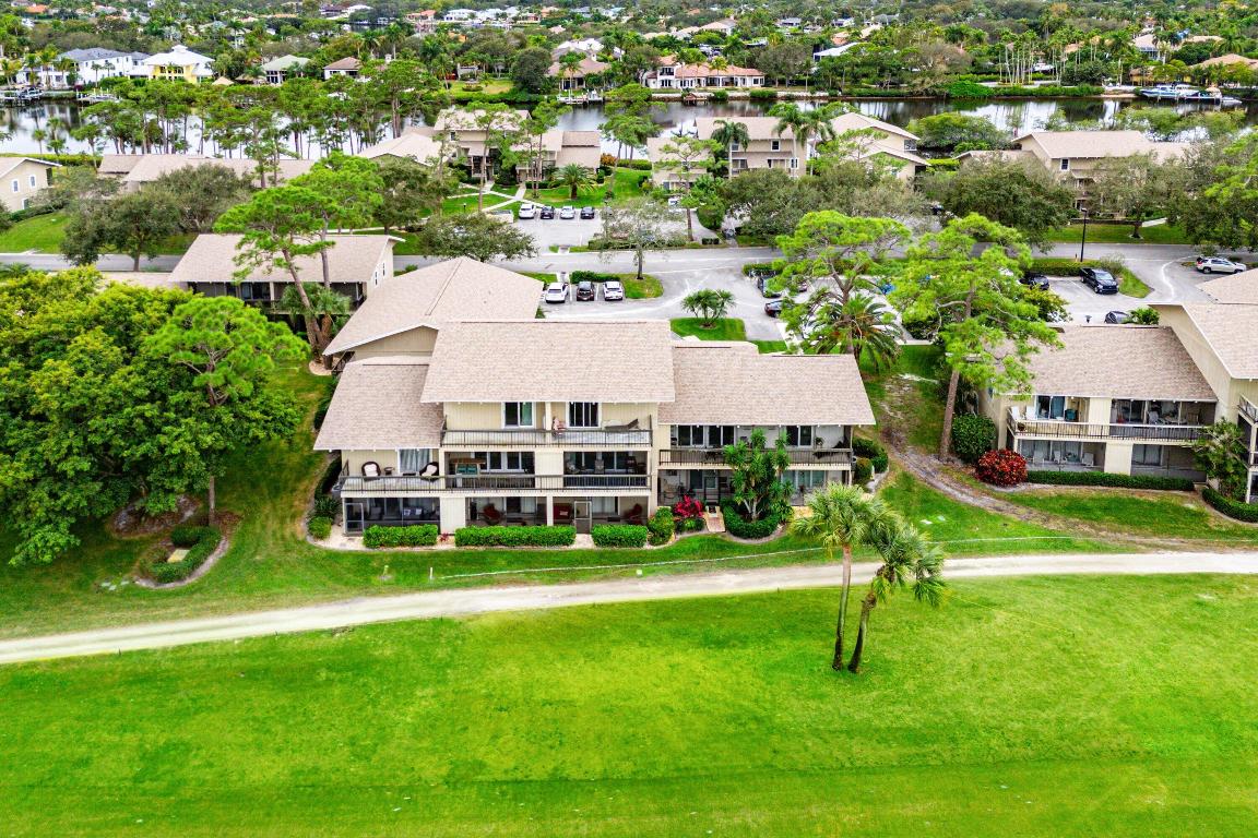 9179 SE Riverfront #F Jupiter, FL 33469