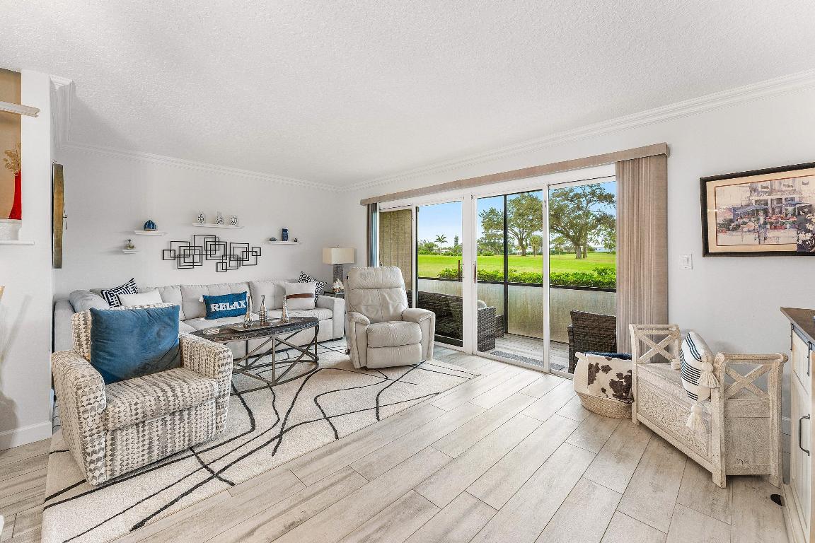 9179 SE Riverfront #F Jupiter, FL 33469