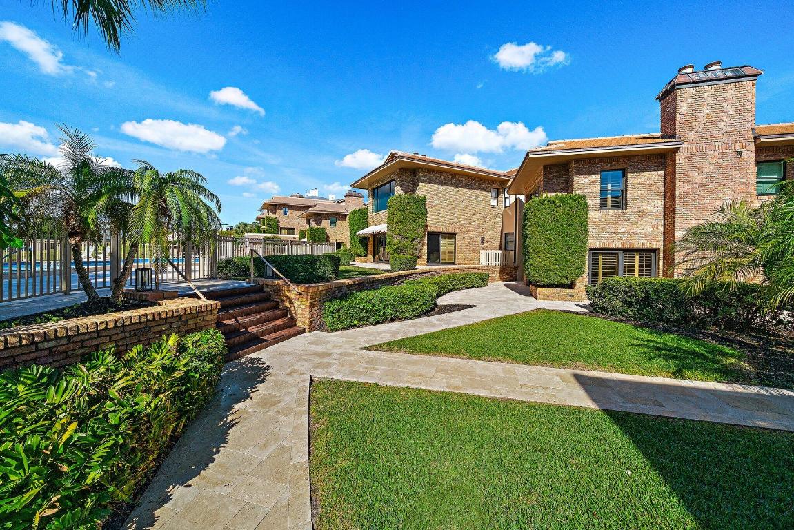 11890 SE Hill Clb #103 Jupiter, FL 33469