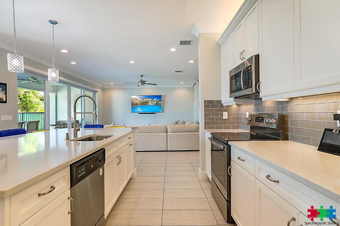 15238 Cherry Crk Delray Beach, FL 33446