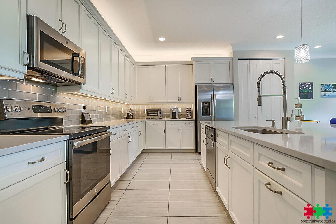 15238 Cherry Crk Delray Beach, FL 33446