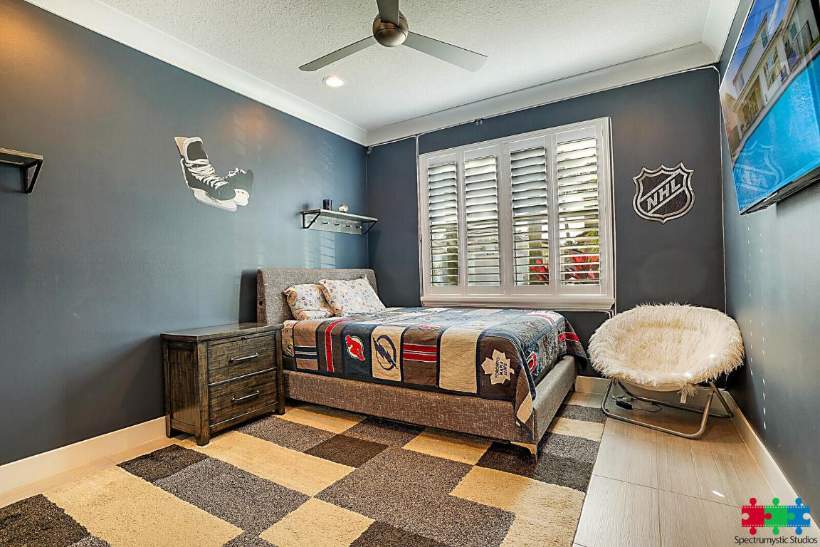 15238 Cherry Crk Delray Beach, FL 33446