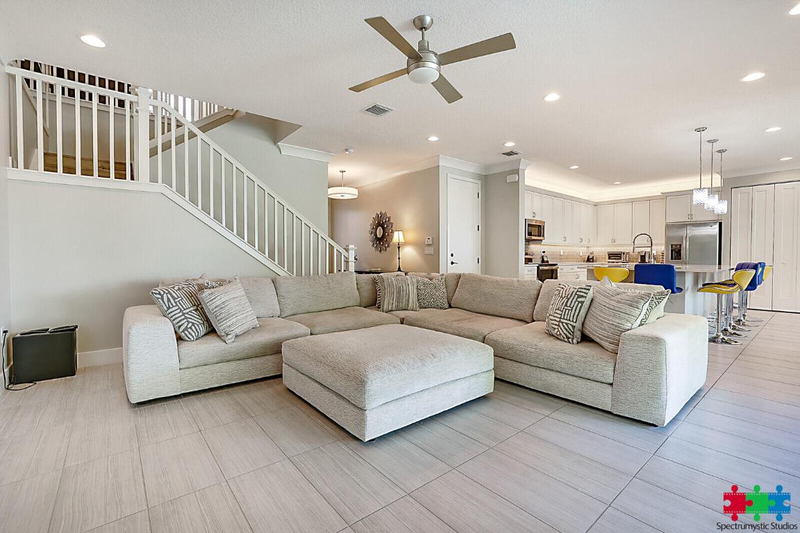 15238 Cherry Crk Delray Beach, FL 33446