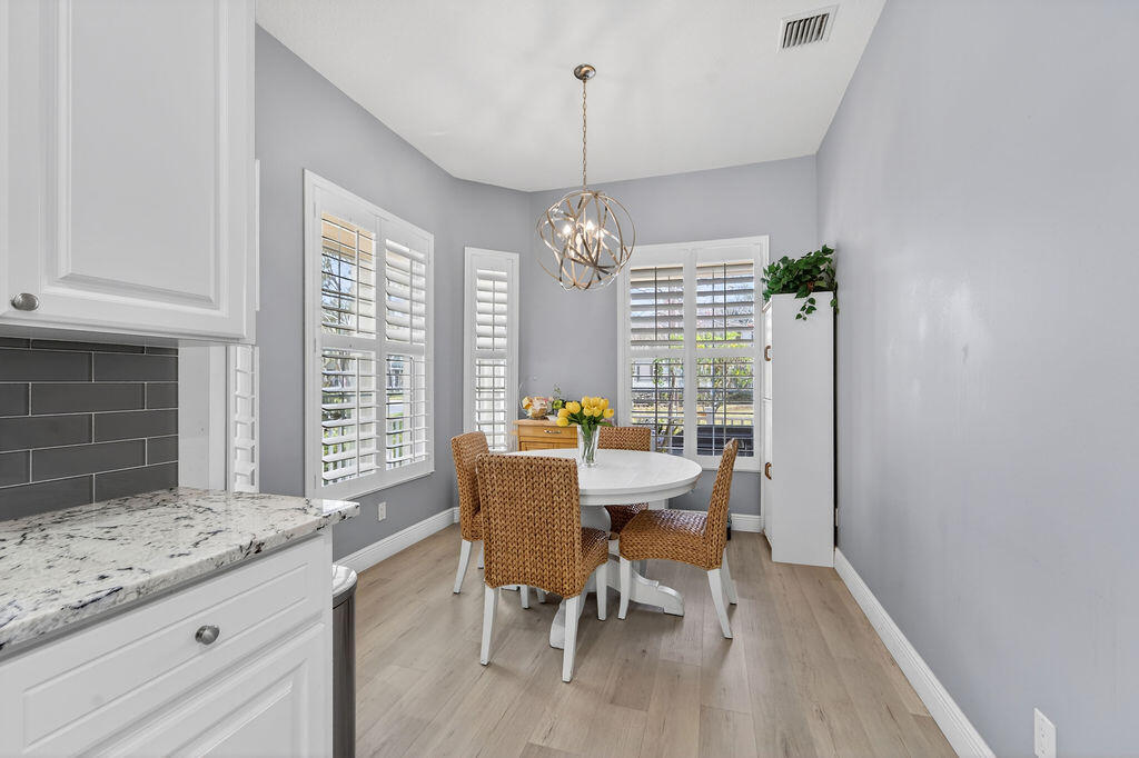 102 Bonaire Jupiter, FL 33458