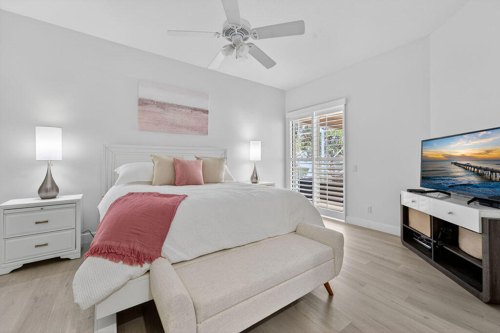 102 Bonaire Jupiter, FL 33458