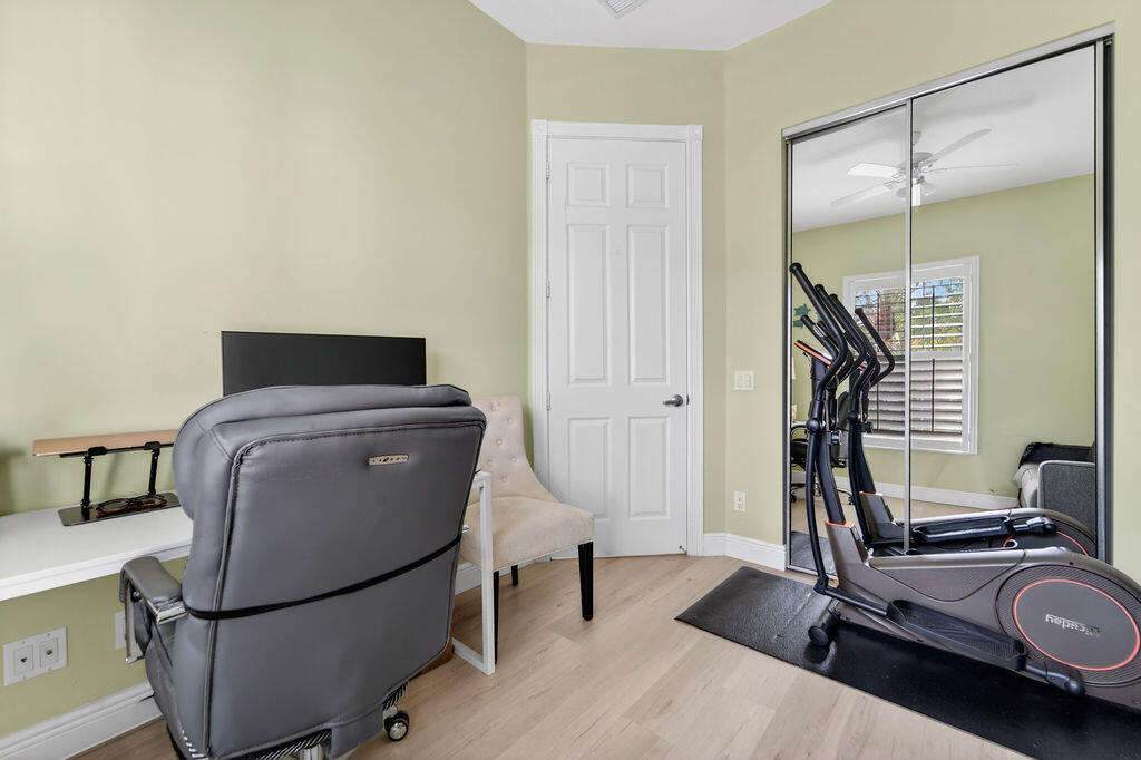 102 Bonaire Jupiter, FL 33458