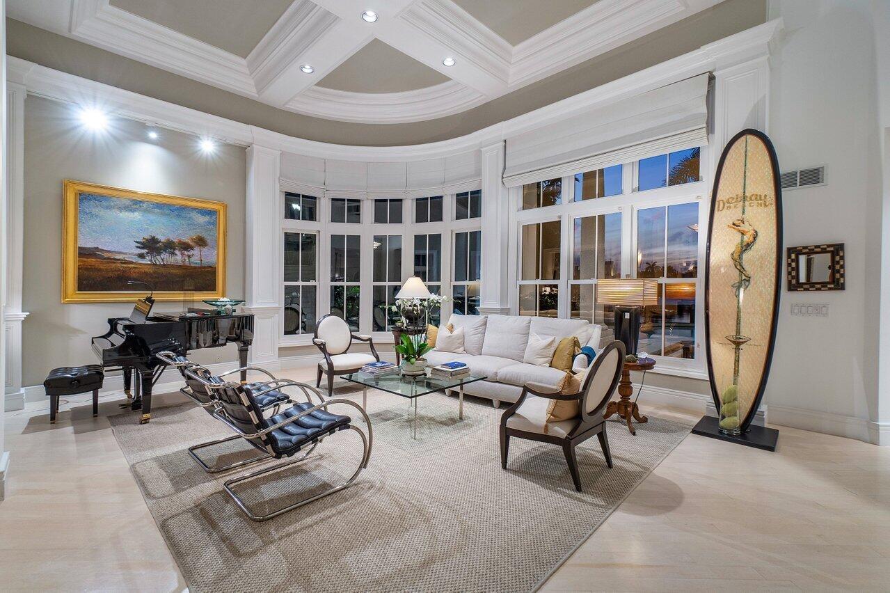 616 Seasage Delray Beach, FL 33483