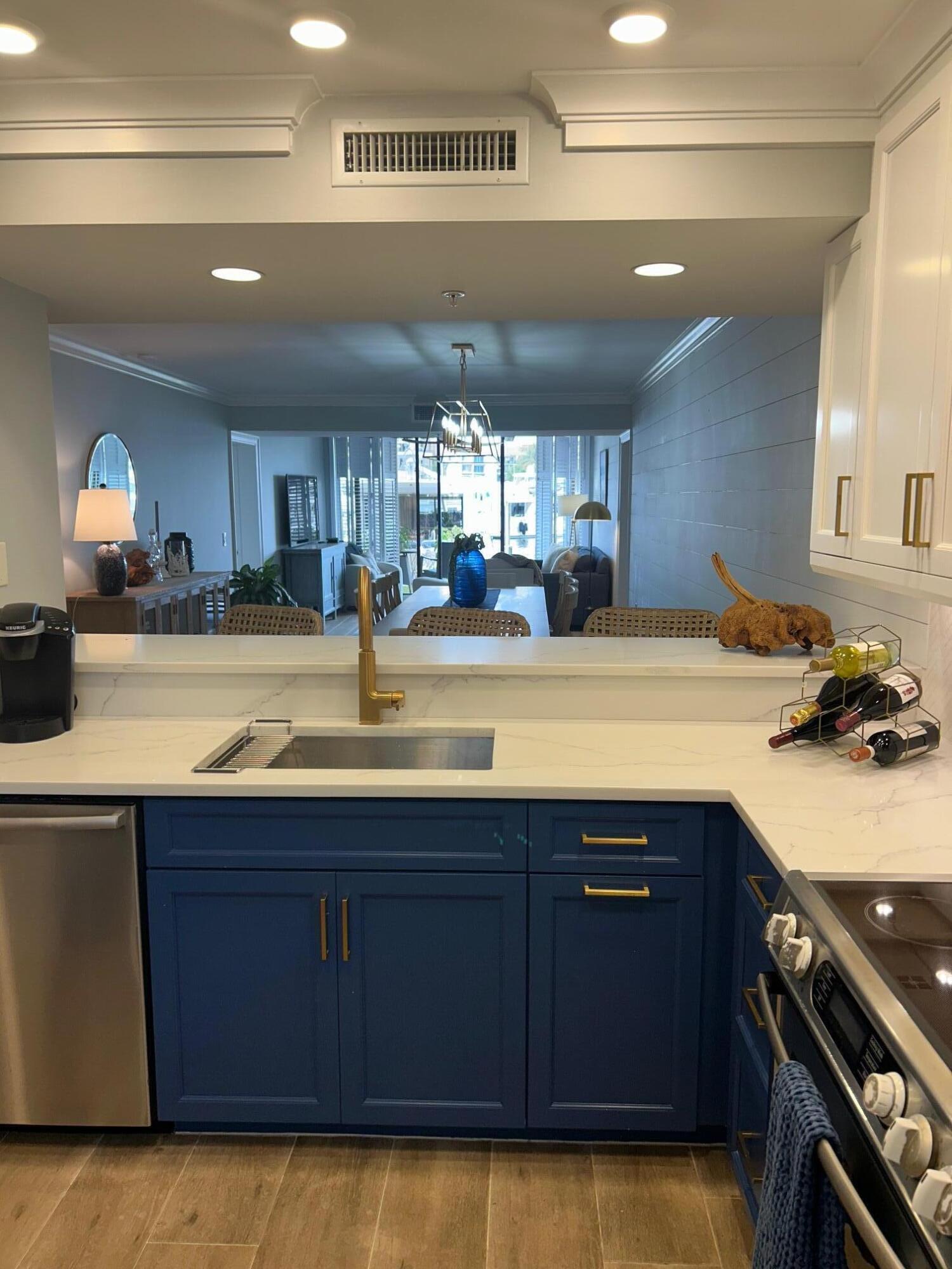 2601 Marina Isle #105 Jupiter, FL 33477