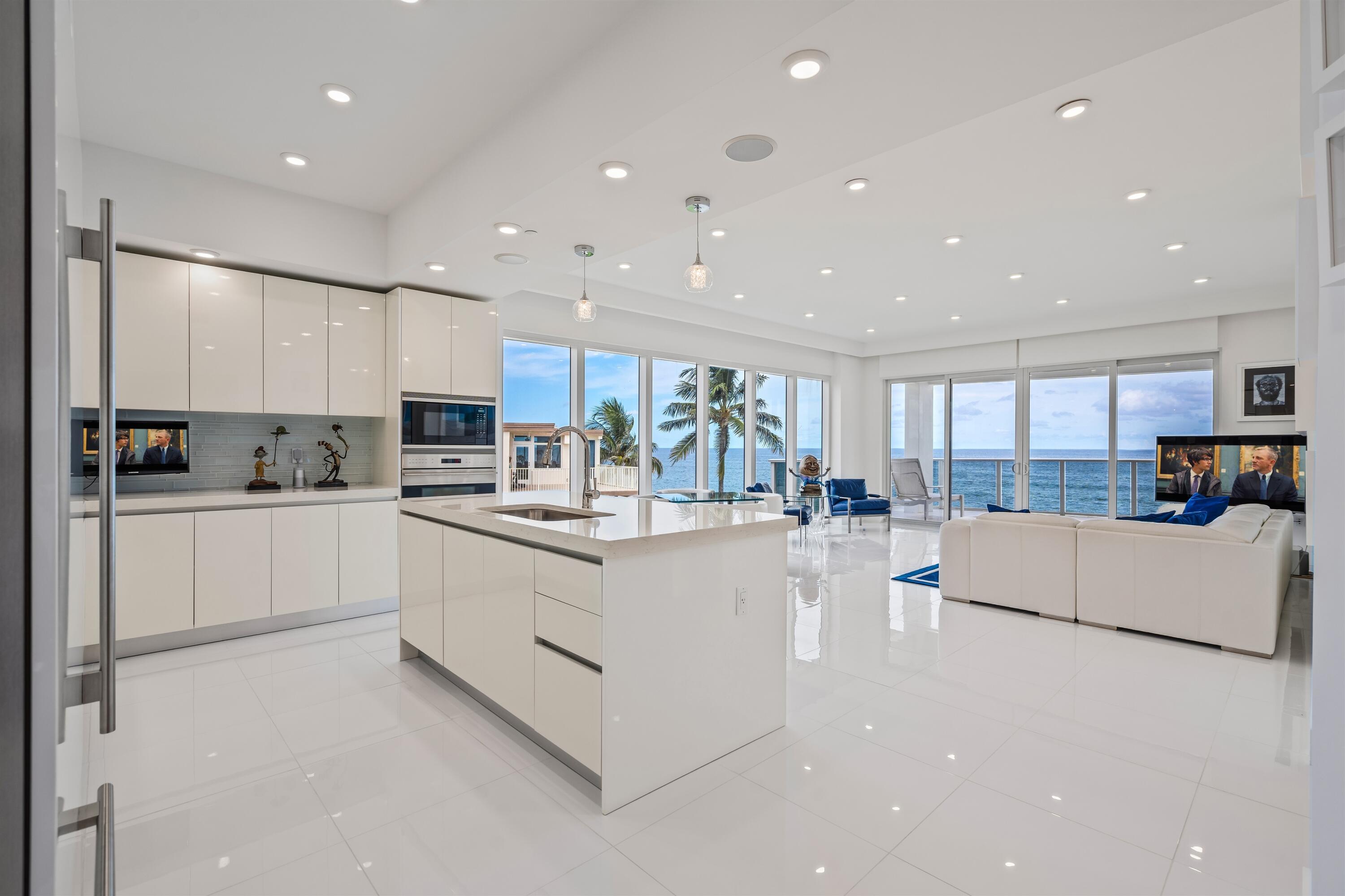 1200 Hillsboro Mile #1305 Hillsboro Beach, FL 33062