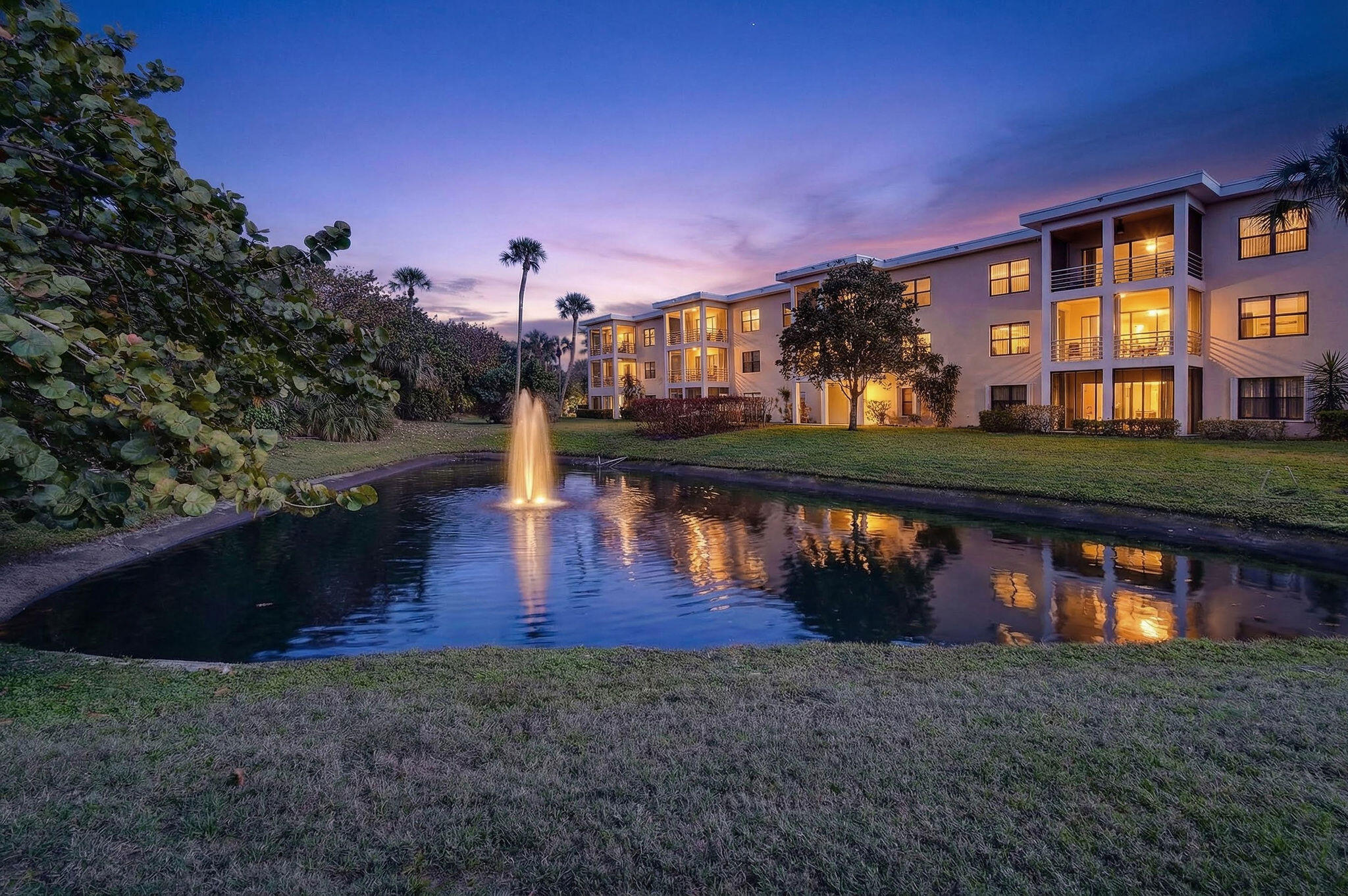 300 N Highway A1a #107a