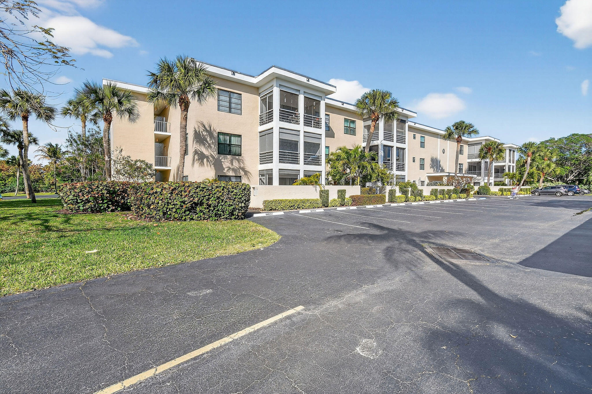 300 N Highway A1a #107a Jupiter, FL 33477