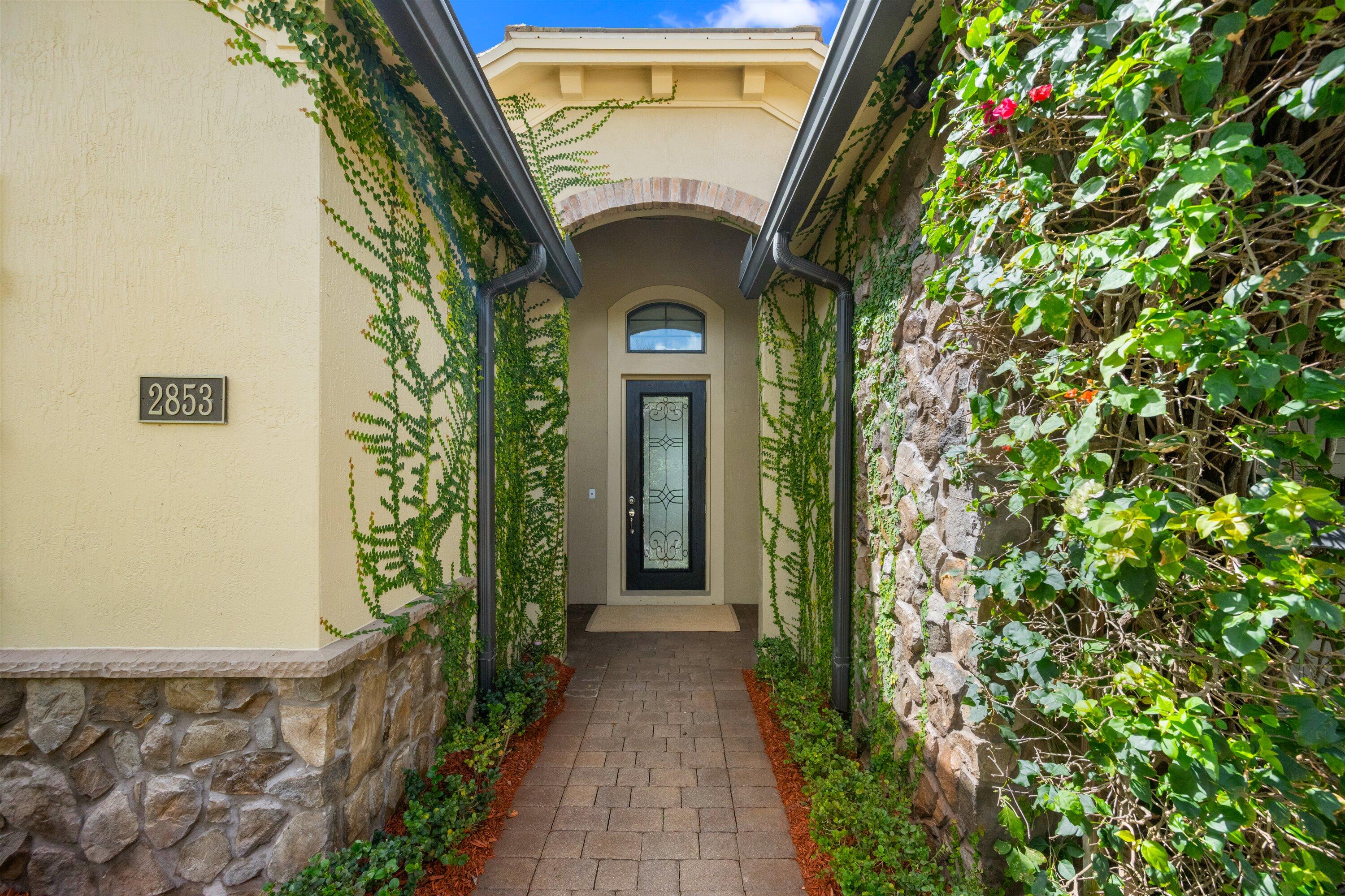 2853 Siena Wellington, FL 33414