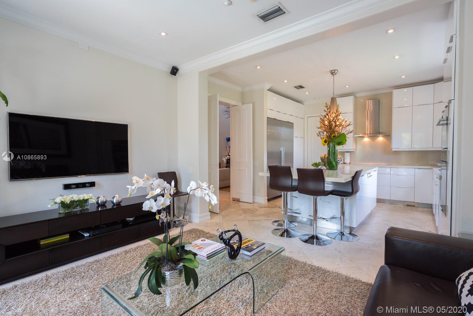 2485 S Bayshore Dr Miami, FL 33133