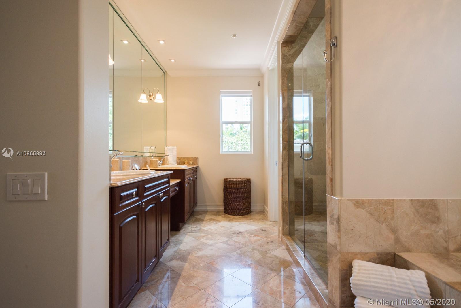 2485 S Bayshore Dr Miami, FL 33133