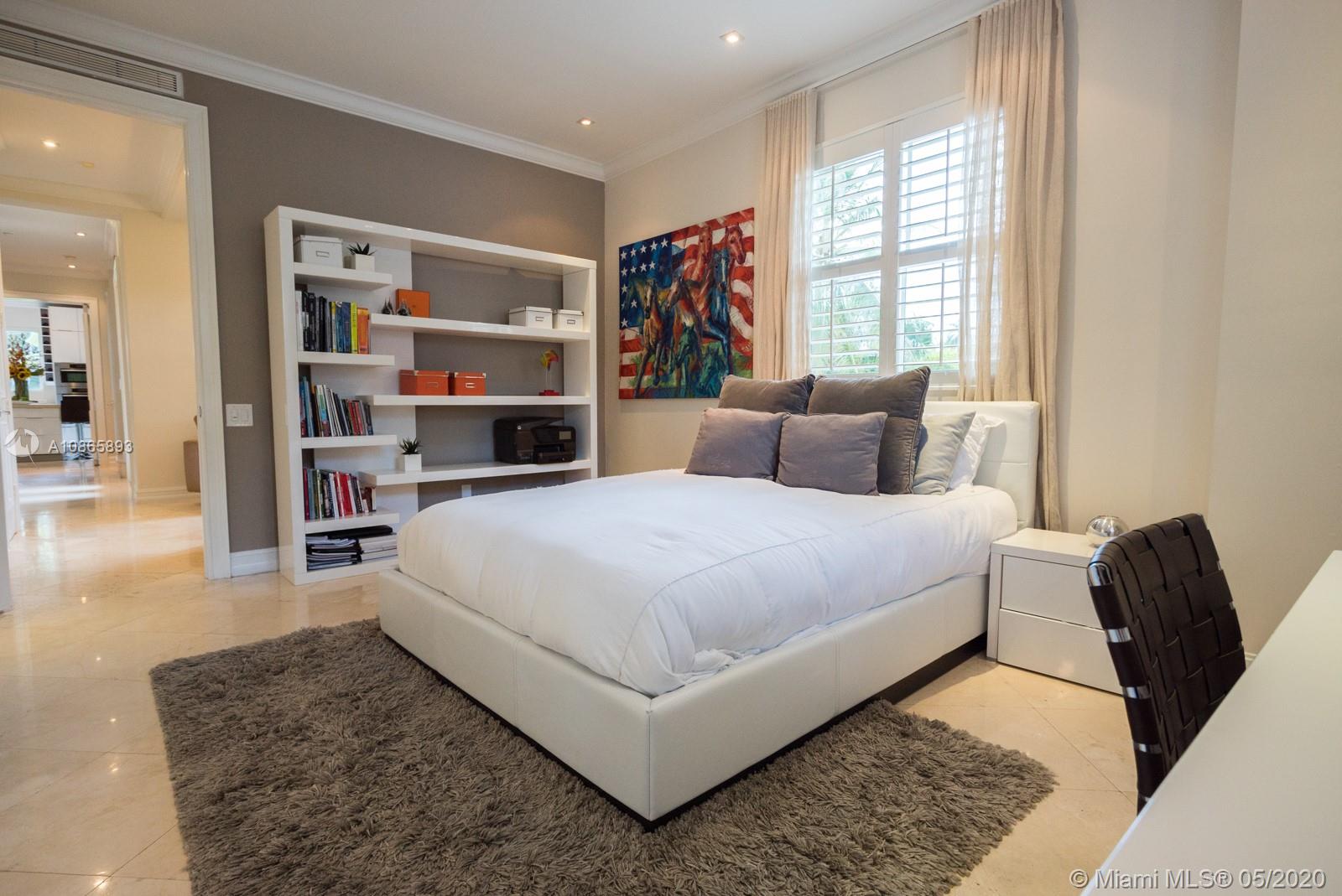 2485 S Bayshore Dr Miami, FL 33133