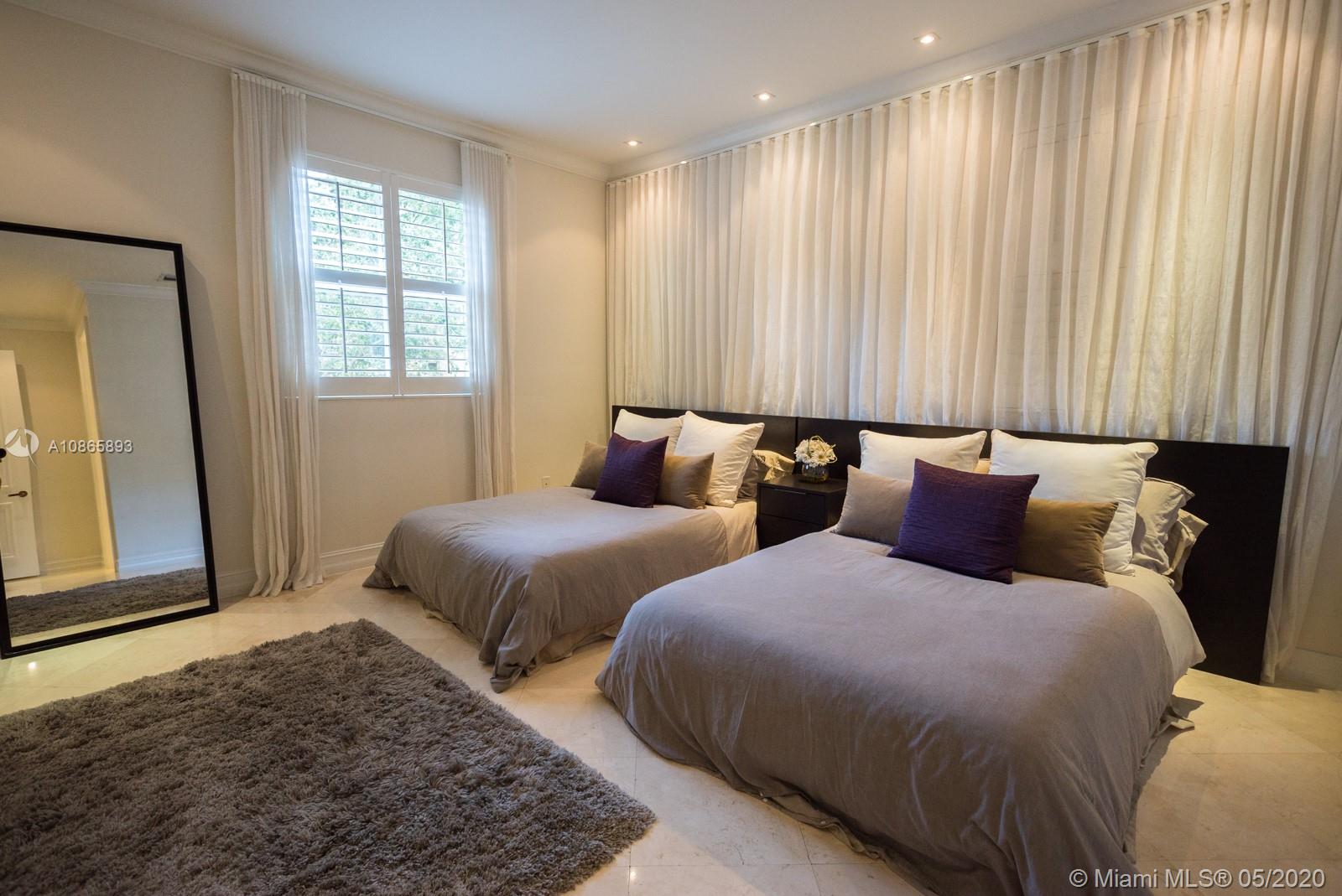 2485 S Bayshore Dr Miami, FL 33133