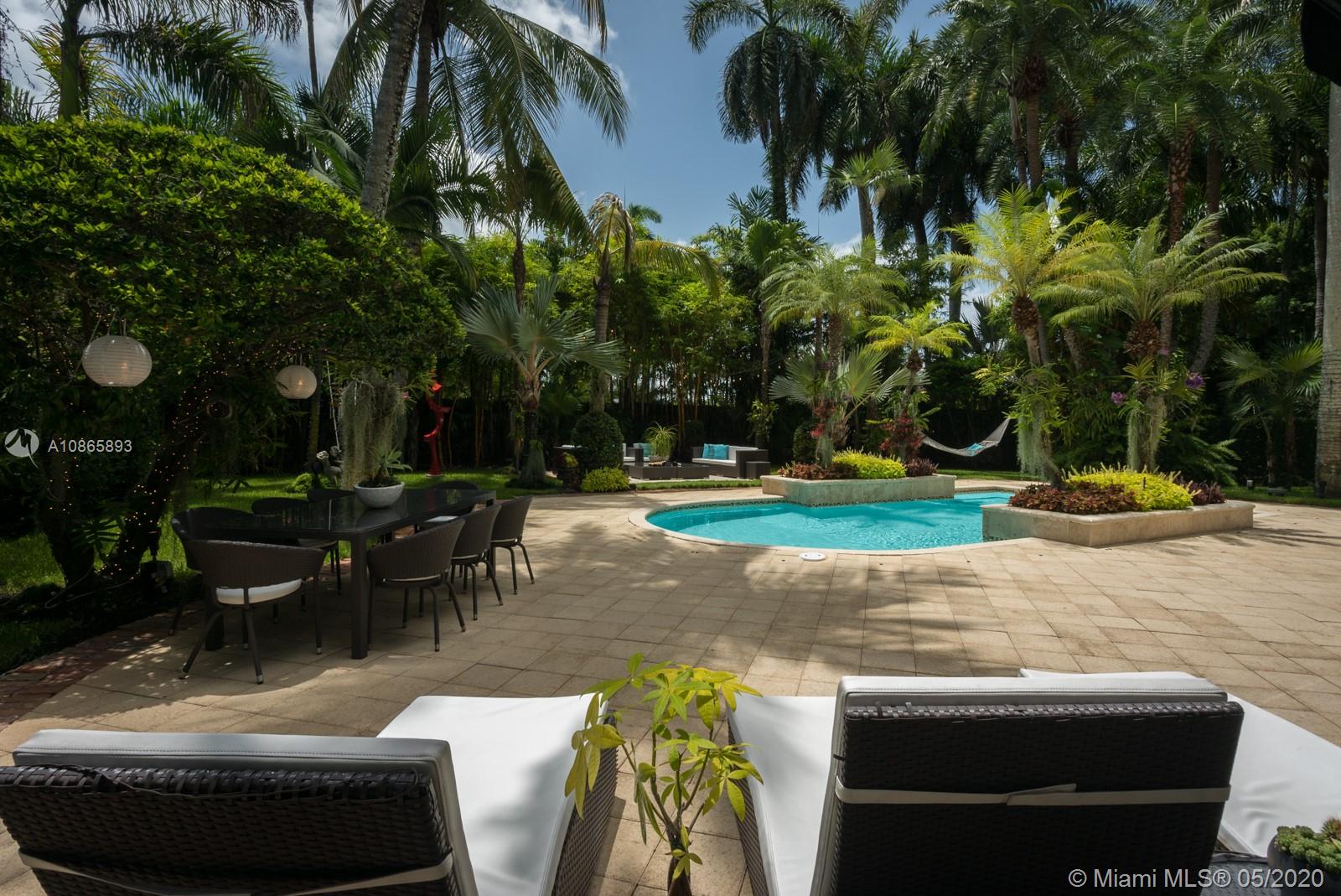 2485 S Bayshore Dr Miami, FL 33133