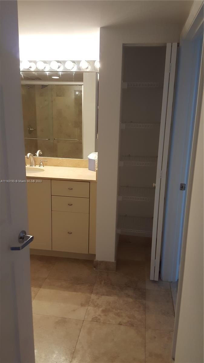 image Gables Marquis18